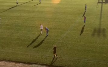 Camâra com sistema IA confunde cabeça do árbitro com a bola
