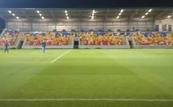 Clube do 6.º escalão inglês tem estádio de 50 milhões de euros