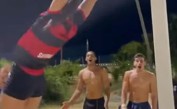 Mulher deixa homens de boca aberta com exercícios calisténicos