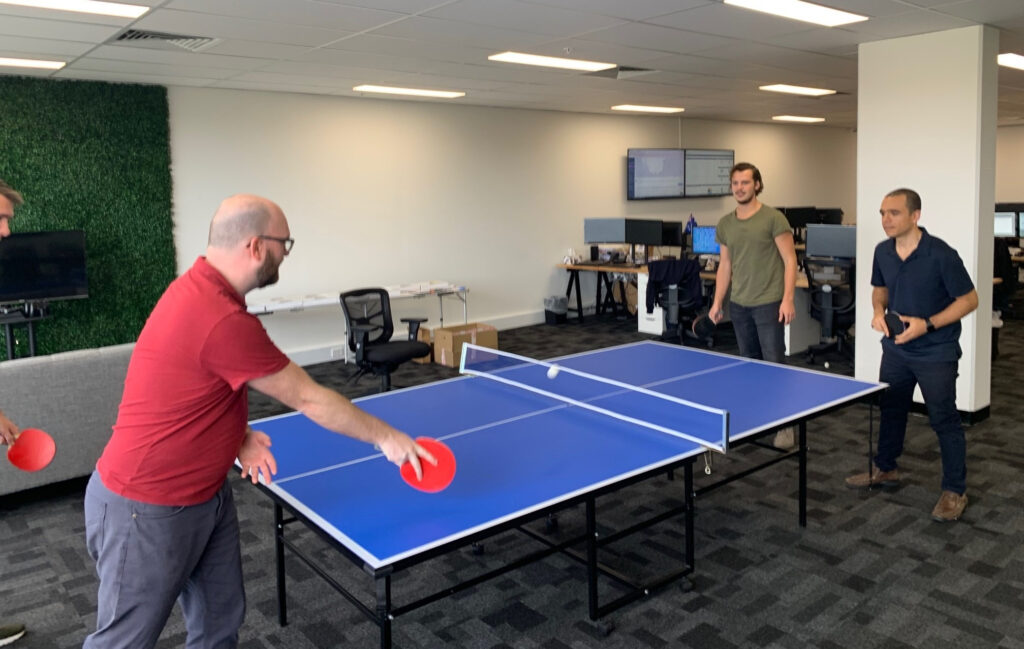A física do ping pong: Entenda a ciência por trás do jogo
